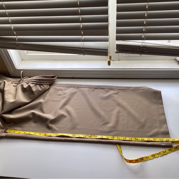 Athleta Promenade High Rise Cargo Pant Woman XL Tan Wide Leg Coastal Office 2024 - Picture 14 of 16